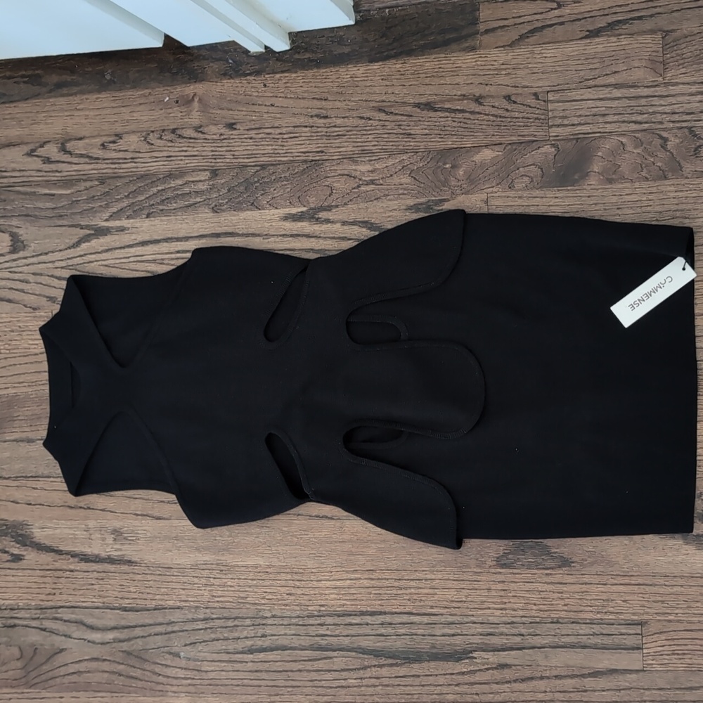 Commense Cutout Dress Chic Black Sleeveless Dress with Cutout Design